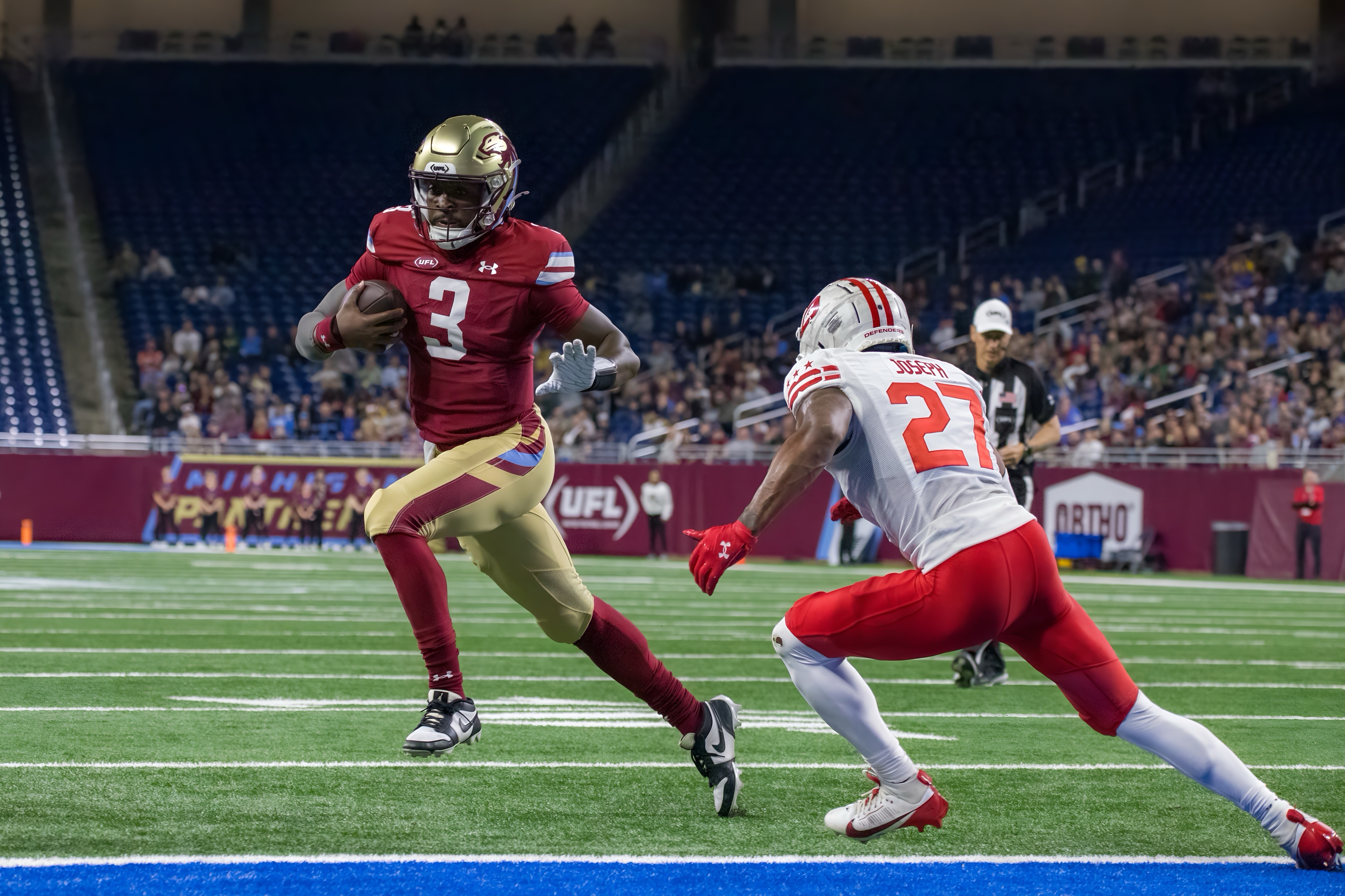 Bryce Perkins, on an MVP tear, leads Panthers in rout…