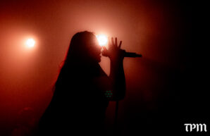 Vendredi sur Mer performs at Lincoln Hall in Chicago on March 12, 2026. (Damien Dennis/TPM)