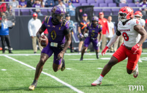 No. 24 Northwestern rolls past Rutgers, 42-14; reaches bowl eligibility